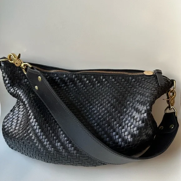 Clare V. Moyen Messenger - Picture 3 of 10